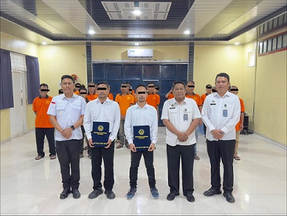 Lapas Tebing Tinggi Serahkan Remisi kepada 61 Warga Binaan