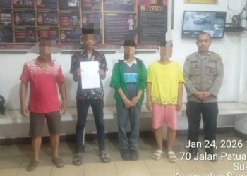 Piket SPKT Polsek Siantar Utara saat problem solving kedua belah pihak