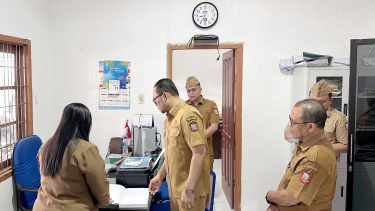 Wakil Wali Kota Tanjungbalai Muhammad Fadly Abdina Sidak Kantor Disnakerkopumkm