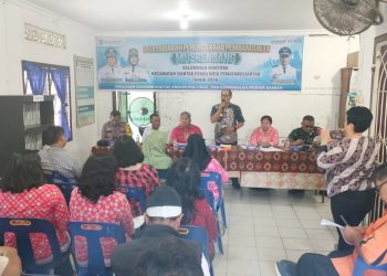 Bhabinkamtibmas Kelurahan Martoba Aipda M. Nurday menghadiri kegiatan Musrenbang Kelurahan Martoba Tahun 2026