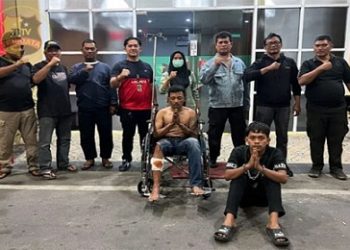 Dua pelaku curanmor dimana satu pelaki ditembak oleh tim Polsek Medan Area. (Foto Ist)