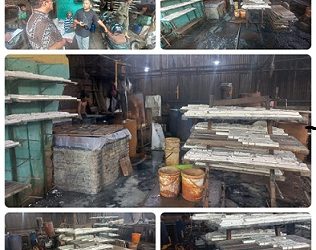 Ketua Komisi 4 DPRD Medan, Paul Mei Anton Simanjuntak saat sidak pabrik tahu di Medan Deli, ditemukan satu pabrik tidak higienis.Foto Romulo