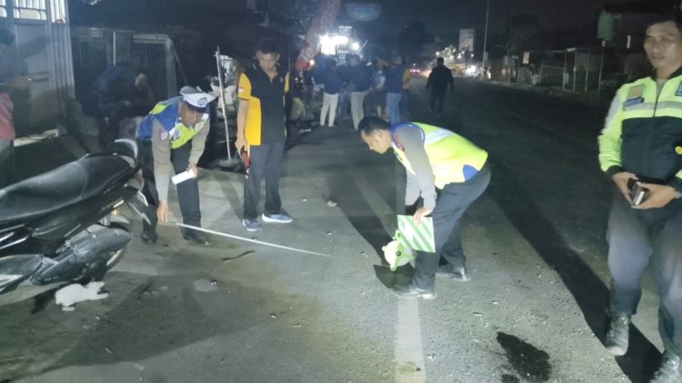 Personil Unit Gakkum Saat olah TKP 