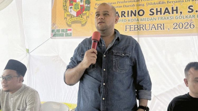 Anggota DPRD Medan, El Barino Shah, S.H.M.H saat Sosper produk hukum Pemko Medan Perda No 10 Tahun 2021 tentang ketentraman dan ketertiban umum (Trantibum). (Foto Ist)