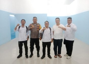 Kasiwas Polres Pematangsiantar Dampingi Perwakilan Mitra Masli Andres Terima Tim BGN Cek SPPG 3