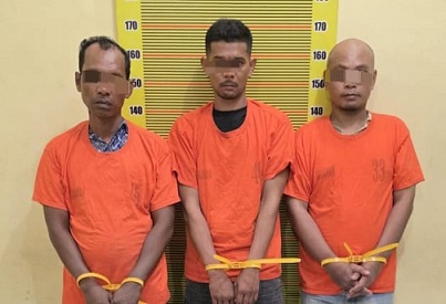 Tiga pelaku sindikat peredaran ganja kering di rumah mewah yang dijadikan gudang penyimpanan. (Foto Ist)