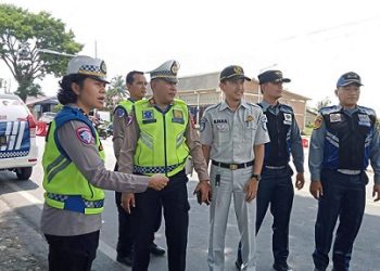 Kanit Kamsel IPDA Serly Tarigan melaksakan pendampingan Direktorat Lalu lintas (Dir Lantas) servey  kondisi prasarana jalan jalur mudik angkutan lebaran 1447 Hijriyah tahun 2026 di wilayah hukum Polres Pematangsiantar