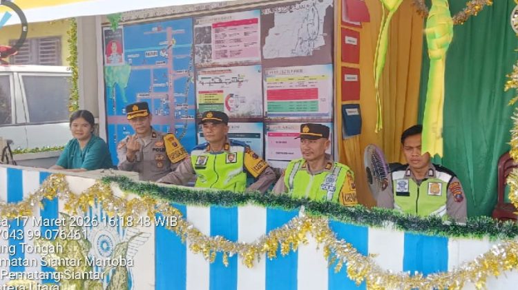 Kabag Ren Kompol Hilton Marpaung S.Sos selaku Pamatwil Kapusdal Opsres bersama anggota Kasetopsres AKP Sutari dan Karenminopres IPTU Mianto Cek Pos Pengamanan 1 Sigagak