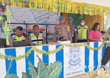 Kasi Propam Polres Pematangsiantar AKP Henri Palona Bangun, S.H didampingi Kanit Provos IPDA Sunandar beserta personil pengecekan personil di Pos Pam IV