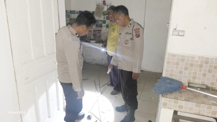 Personil Polsek Siantar Martoba Cek TKP Laporan Dugaan Pencurian di Jalan Demokrasi Ujung