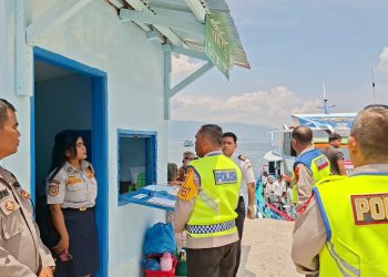 Kapolres Simalungun AKBP Marganda Aritonang, S.I.K. S.H. M.M pengecekan langsung ke Pelabuhan Kapal Tiga Raja