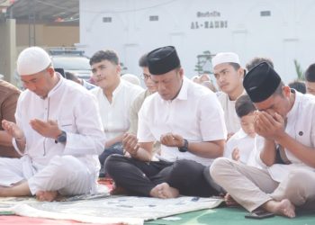 Kapolres Tanjungbalai, AKBP Welman Feri, S.I.K. M.I.K ikuti Shalat Idul Fitri 1447 H di Polres Tanjungbalai