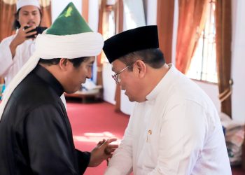 Wali Kota Pematangsiantar Wesly Silalahi SH MKn disambut TGB Syekh Dr H Ahmad Sabban El Ramaniy Rajagukguk MA 