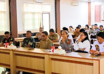 Wali Kota Pematangsiantar Wesly Silalahi SH MKn diwakili Staf Ahli Bidang Perekonomian dan Pembangunan Zainal Siahaan SE MM mengikuti Rakor Lintas Sektor Bidang Opsnal Tingkat Menteri dalam rangka Kesiapsiagaan Pelaksanaan Oprasi Ketupat 2026 melalui zoom meeting dari Aula Widya Satya Brata Polres Pematangsiantar