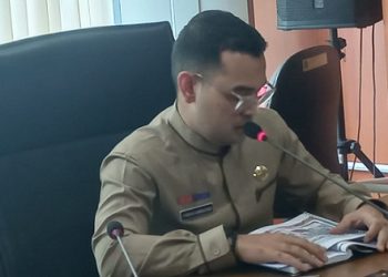Dirut PUD Pasar Anggia Ramadhann saat hadir dalam dalam rapat dengar pendapat (RDP) dengan Komisi 3 DPRD Kota Medan. (Foto Ist)