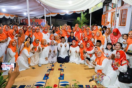 Wakil Wali Kota Pematangsiantar Herlina dan Gubernur Sumut Muhammad Bobby Afif Nasution SE MM buka puasa bersama Keluarga Besar Siantar Bersatu (KBSB)