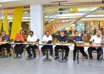 Pansus pembahasan Pendapatan Asli Daerah (PAD) Kota Medan saat lakukan kunjungan kerja (kunker) Pansus yang dipimpin Ketua Pansus El Barino Shah SH MH (Foto Ist)