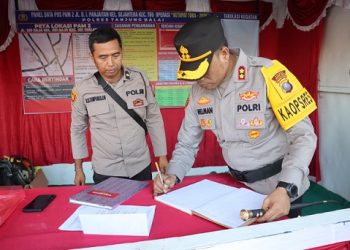 Kapolres Tanjungbalai, AKBP Welman Feri, SIK, MIK, melakukan pengecekan langsung ke sejumlah Pos Pengamanan (Pos Pam) dan Pos Pelayanan (Pos Yan)