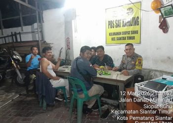 Polsek Siantar Timur Laksanakan Saling di Pos Kamling Jalan Danau Maninjau
