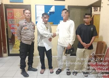 Polsek Siantar Martoba Polres Pematangsiantar melalui piket SPKT selesaikan perkelahian abang dan adik kandung