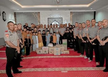 Siswa SIP Asal Polres Pematangsiantar Polda Sumut, Hermansah Putra S.H Bersama Rekannya Berbagi Kebaikan di Ramadhan 1447 H