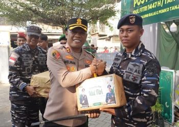 Kapolres Tanjungbalai AKBP Welman Feri, S.I.K., M.I.K Bersama Forkopimda Cek Kesiapan Pos Pam Lebaran 2026 dan Berikan Bingkisan
