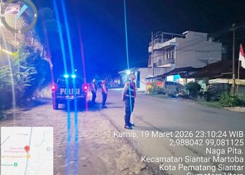 Satuan Samapta Polres Pematangsiantar dipimpin AIPTU M. Saragih melaksanaskan Blue Light Patrol