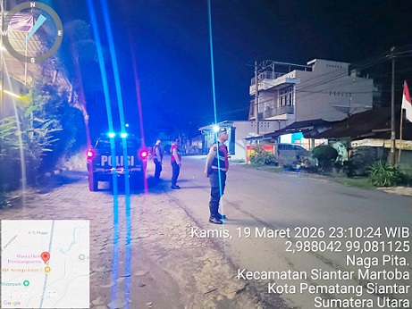 Satuan Samapta Polres Pematangsiantar dipimpin AIPTU M. Saragih melaksanaskan Blue Light Patrol