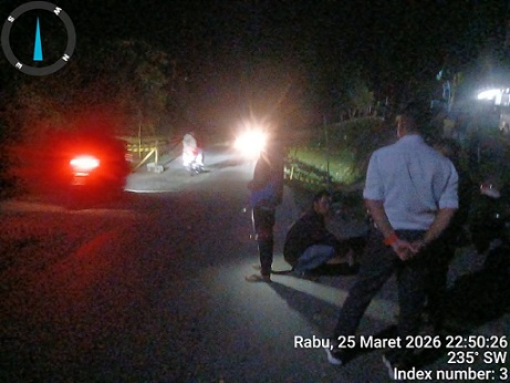 Personil Polres Raya Respon Cepat Hentikan Aksi Pungli Malam Hari Depan Gereja GKPS Raya Usang