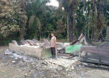 Satu Unit Rumah di Raya Kahean Hangus Terbakar