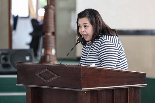 , Fraksi PDI Perjuangan melalui juru bicara Cindira