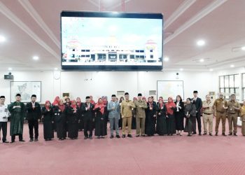 Wali Kota Tanjungbalai Mahyaruddin Salim Kukuhkan 11 Kepala Sekolah dan 11 Pejabat Fungsional di Lingkungan Pemko