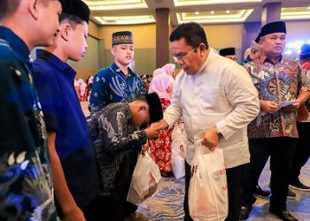 Wali Kota Pematangsiantar Wesly Silalahi SH MKn didampingi Ketua TP PKK Ny Liswati Wesly Silalahi menghadiri acara Halal Bihalal Yayasan Gerakan Sumatera Utara Bergiat dan IKA MSP FISIP USU