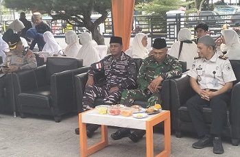 Polres Tanjungbalai Kawal Pelepasan Jemaah Manasik Haji Akbar Bank Sumut