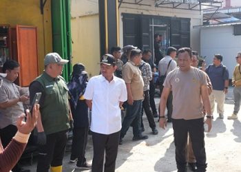 Wali Kota Tanjungbalai Mahyaruddin Salim dan Wakil Wali Kota Muhammad Fadly Abdina mencanangkan gerakan Indonesia ASRI
