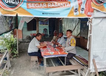 personil Piket Bhabinkamtibmas AIPTU Alexander dan AIPTU Welinton Nababan Patroli KBN di Jalan Jawa