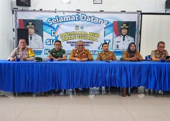 Bhabinkamtibmas AIPTU SM. Purba dan AIPDA Ijon Rotuah Saragih mewakili Kapolsek Siantar Marihat menghadiri Pertemuan Minilokarya Mini Lintas Sektoral UPTD Puskesmas Parsoburan Tahun 2026