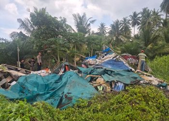 Polsek Teluk Nibung Robohkan Barak Narkoba