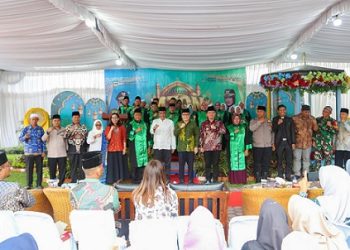 Wali Kota Pematangsiantar Wesly Silalahi SH MKn diwakili Staf Ahli Bidang Kesejahteraan Rakyat Setdako Budi Utari Siregar AP hadiri Pembukaan MTQN ke-12 Tingkat Kecamatan Siantar Marimbun,