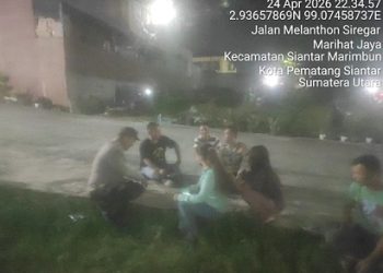 Polsek Siantar Marihat Cek TKP Laporan Keributan di Jalan Melanthon Siregar