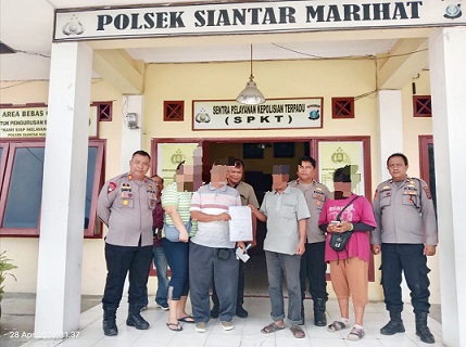 Kapolsek Siantar Marihat AKP David Eka Putra SH selesaikan langsung dugaan selisih paham warga dengan problem solving