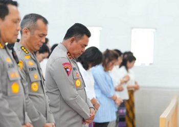 Kapolda Sumut, Irjen Pol Whisnu Hermawan Februanto menggelar ibadah kebaktian dan doa bersama dalam rangka menyambut Hari Buruh Internasional (May Day) 2026 (Foto Ist)