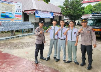 Personil Sat Binmas Polres Pematangsiantar Laksanakan Sambang Kamtibmas dan Silahturahmi kepada anak sekolah