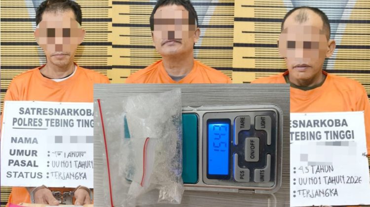 Ketiga terduga pengedar sabu dan barang bukti