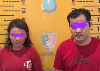 Sepasangan kekasih yang mencuri ATM diamankan Polsek Medan Kota. (Foto Ist)