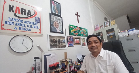 Praktisi hukum, Rion Arios SH MH. (Foto Romulo)