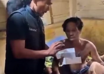Satu pelaku begal angkot 81 saat diringkus. (Foto Ist)