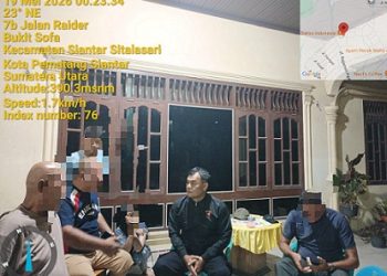 Personil piket Respon Cepat CC 110, Polsek Siantar Martoba Cek TKP dan Mediasi Keributan di Kos Ronauli