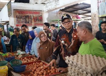 Plh Wali Kota Tanjung Balai Muhammad Fadly Abdina Sidak Pasar Tradisional 
