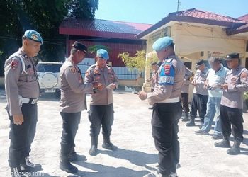 Kabag SDM Polres Tanjung Balai Kompol Edi S bersama Kasi Propam AKP H. Pasaribu Sidak ke Polsek Sei Tualang Raso